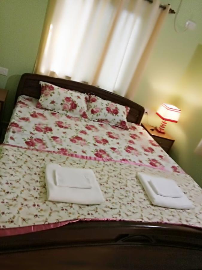 Shirley'S Guest House Majorda Bagian luar foto