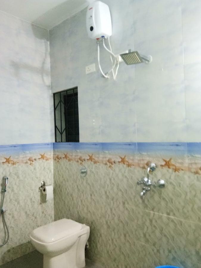 Shirley'S Guest House Majorda Bagian luar foto
